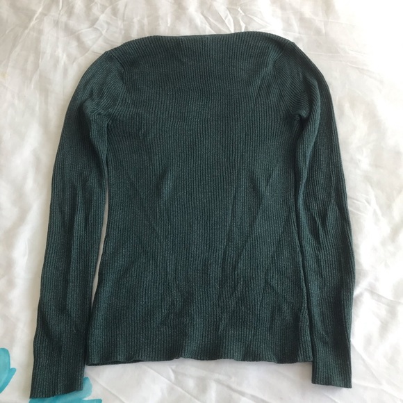 H&M SPARKLY V-NECK SWEATER - Picture 2 of 5